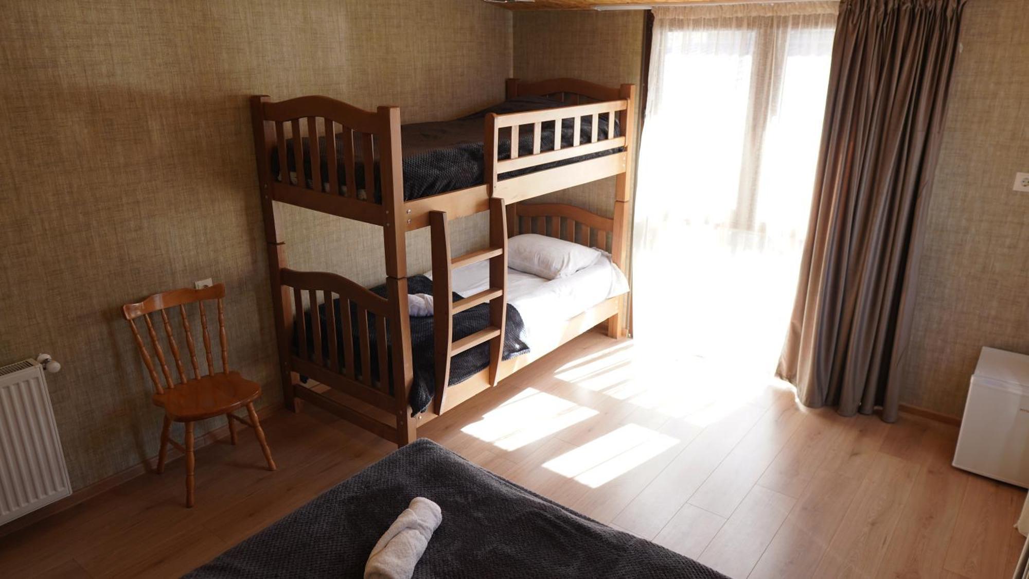 Archil And Nino Gigauri Guest House Kazbegi Eksteriør billede
